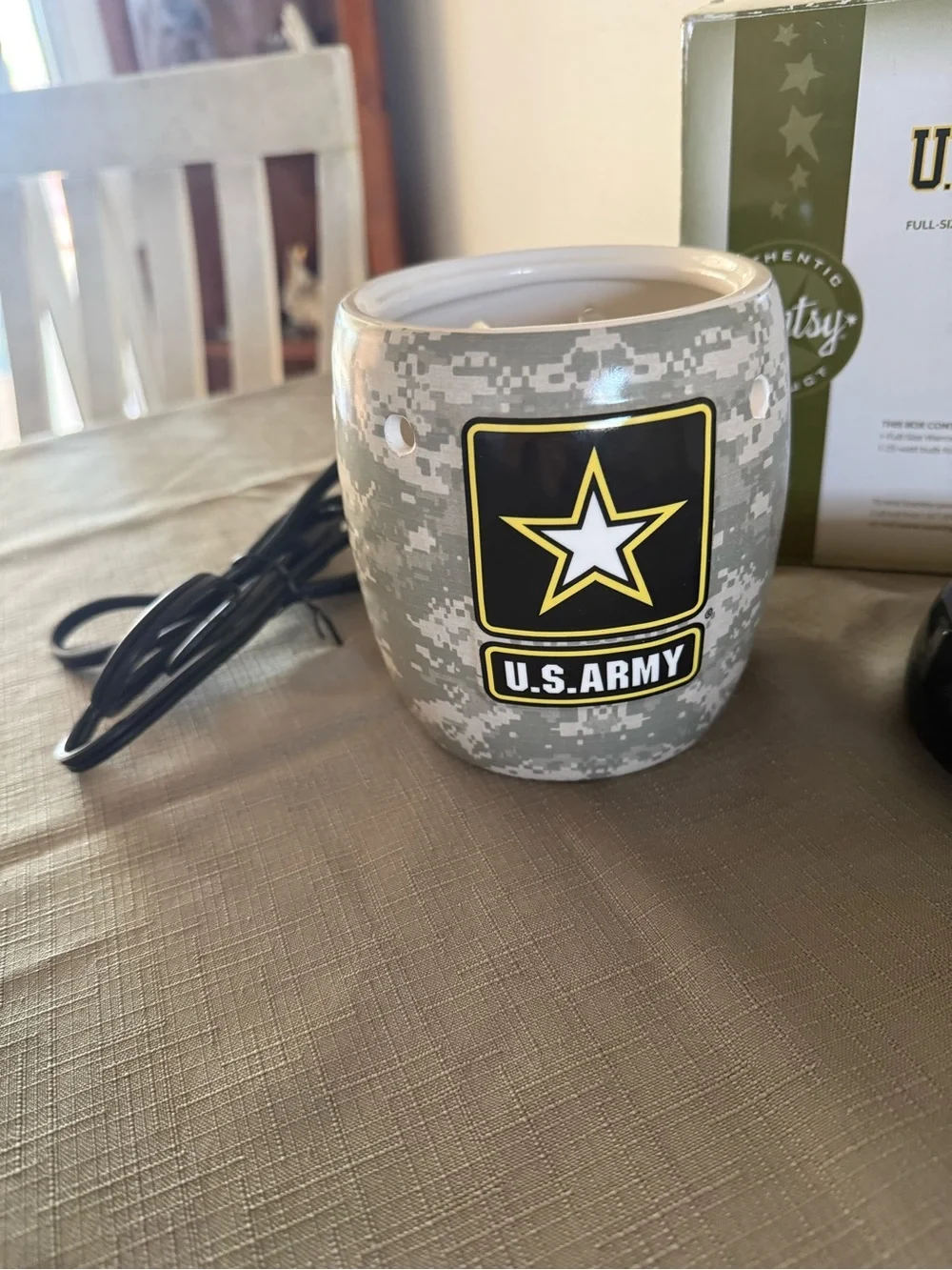 US Army Scentsy Full-Size Warmer Box with Olive Green and White Graphics